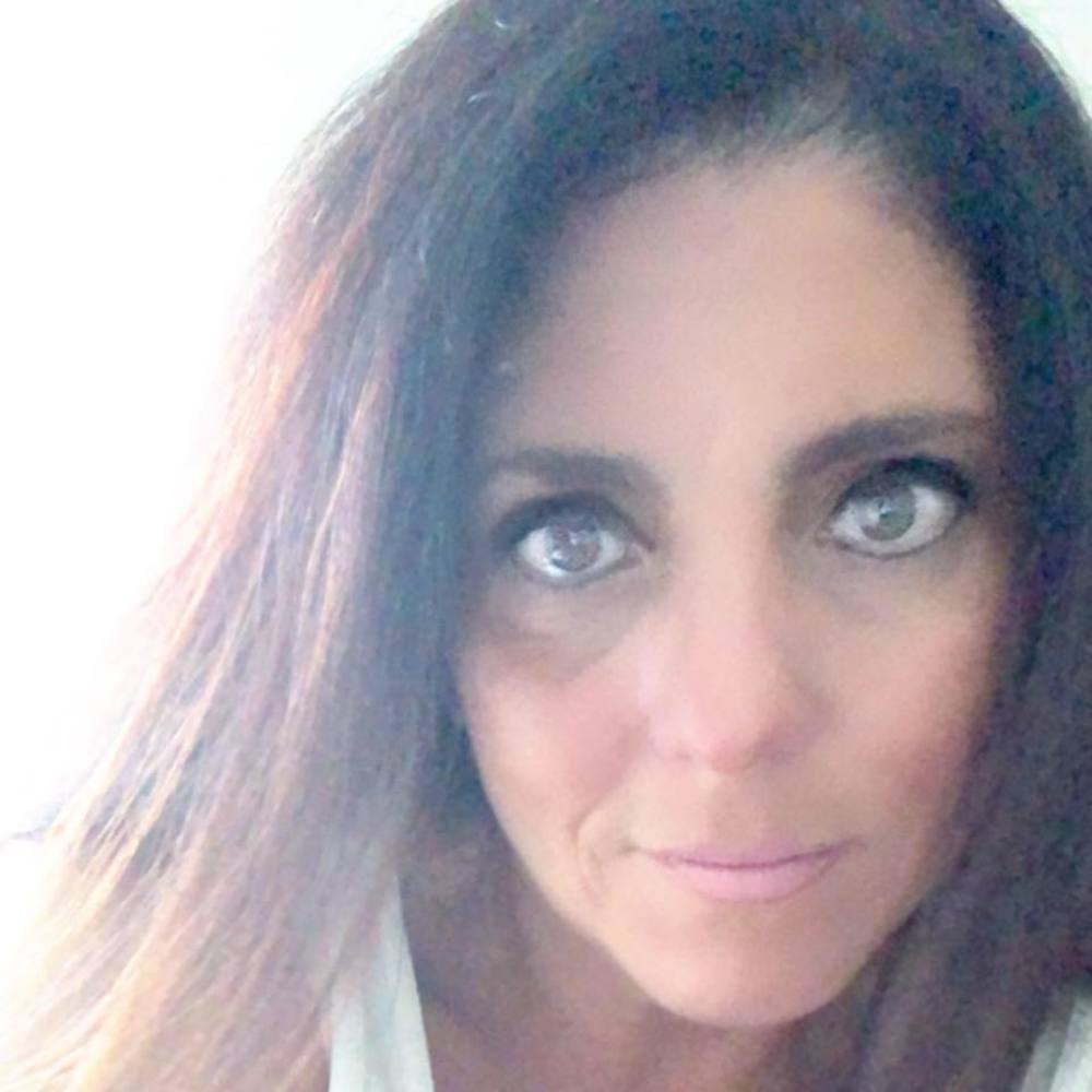 Meet your Posher, Renni